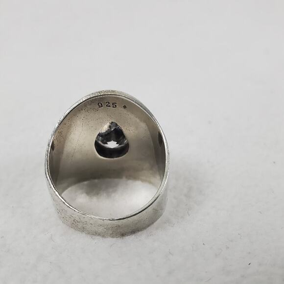 Estate Vintage Wide Sterling Silver Teardrop Sparkly Quartz Crystal Size 8 Ring - Picture 5 of 12